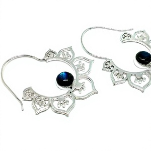 Online Wholesale Silver Plated Bohemian Indian <b>Diamond</b> Flower Hoop <b>Earrings</b> Labradorite for Anniversary - Product Image 2