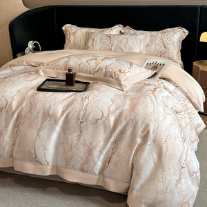 Set di Biancheria da Letto di Design con Stampa Digitale di Summer Anne, Lusso Semplice e Fresco - Product Image 4