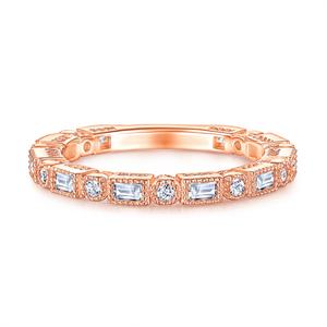 Anillo de Plata de Ley 925 con Baño de Rodio y Circonita Blanca Cuadrada en Engaste de Bisel para Mujer, para Bodas y Fiestas, con Certificado CMA - Product Image 4