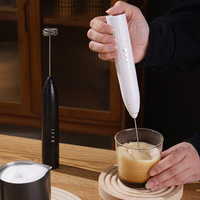 Fouet Électrique à 3 Vitesses, Rechargeable USB Type-C, Facile à Utiliser pour Préparer de la Mousse de Lait Crémeuse, Tête en Acier Inoxydable 304 avec 3 Vitesses