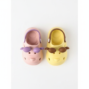 รองเท้าเด็ก OZKIZ ลายกวางเกาหลี สำหรับฤดูร้อน วัสดุฟองน้ำ สำหรับเด็กอายุ 2-7 ปี แฟชั่นพื้นรองเท้าพลาสติก ขายส่ง - Product Image 2