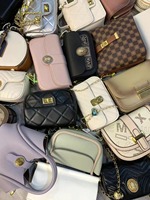 Gemischte Pakete Großhandelspreise Gebrauchte Taschen Ballen Second-Hand Damen Gebrauchte Taschen