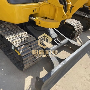 Excavadora Komatsu PC40 usada, excavadora de cadenas usada de 4 toneladas, excavadora de cadenas usada en venta - Product Image 3