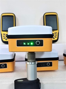 Sử dụng Hi mục tiêu V200 cơ sở và Rover Hi-mục tiêu toàn cầu roner máy kéo traktor hugerock g80f máy tính bảng GPS topogr ficos rtk accesorios - Product Image 4