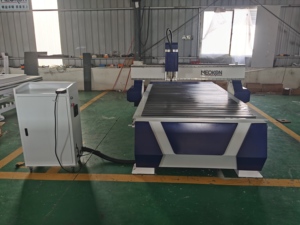 Máquina Router 1325 con Control de Husillo de 3kW para Tallado y Grabado en Relieve de Madera Maciza 1. Máquina de trabajo con movimientos axiales: Eje X 1300mm, Eje Y 2500mm, Eje Z - Product Image 3