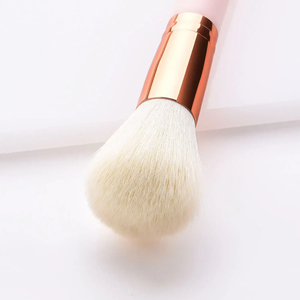Pennello Doppio Lato Rosa <span class=keywords><strong>per</strong></span> Contorno e Blush, Manico <span class=keywords><strong>in</strong></span> Legno, Pennello Angolato <span class=keywords><strong>per</strong></span> Blush Cremoso, Pennello di Bellezza <span class=keywords><strong>per</strong></span> Blush - Product Image 6