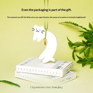 Film parfumé chaton de dessin animé pour voiture, pendentif parfumé longue durée pour armoire et maison, souvenir mignon - Product Image 3