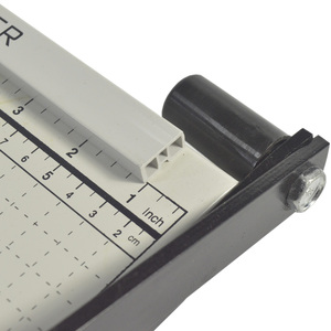 <span class=keywords><strong>Coupe</strong></span>-papier manuel en acier A4 de haute qualité avec une capacité de 12 feuilles pour le bureau, l'école et la maison - Product Image 4