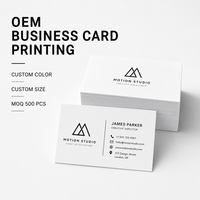 Carte de visite minimaliste recto-verso, impression à l'encre noire, mise en page épurée, emballage moderne pour la vente au détail, branding