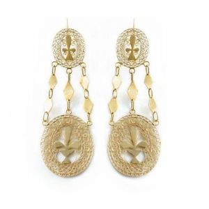 Orecchini a bottone a forma di giglio - Product Image 1