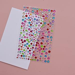 1 pieza <span class=keywords><strong>de</strong></span> pegatinas <span class=keywords><strong>de</strong></span> tatuaje <span class=keywords><strong>de</strong></span> joyas faciales, tatuaje falso <span class=keywords><strong>de</strong></span> <span class=keywords><strong>diamantes</strong></span> <span class=keywords><strong>de</strong></span> imitación <span class=keywords><strong>para</strong></span> mujeres, fiesta <span class=keywords><strong>de</strong></span> disfraces, Festival <span class=keywords><strong>de</strong></span> Música, puesta en escena, herramienta <span class=keywords><strong>de</strong></span> maquillaje - Product Image 2