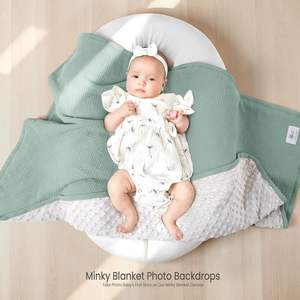 Nuova Elegante Coperta per Neonati in Mussola di Cotone Organico Verde Salvia con Fodera in Minky - Product Image 5