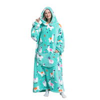 2024 nouveau 100% Polyester personnalisé dessin animé conception portable couverture en peluche surdimensionné couverture à capuche pour adulte grand surdimensionné