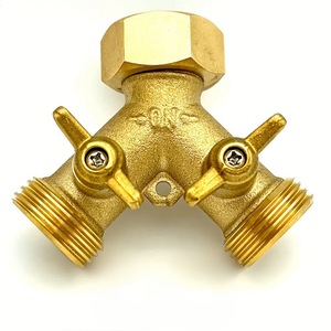 Divisor de agua tipo Y de latón con rosca de 1/2 pulgada para riego de jardín, conectores duraderos - Product Image 2