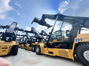 Reachstacker de conteneurs 45t neuf de marque Xuzhou (Chine) XCS4531K à prix avantageux - Product Image 6