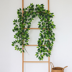 Guirlande artificielle de feuilles de saule vertes, fausse vigne persane, lierre, ruscus italien, verdure suspendue - Product Image 3