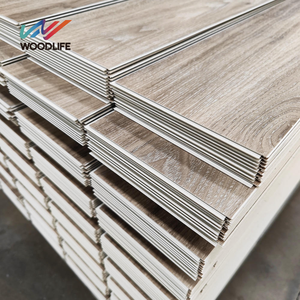 <span class=keywords><strong>Pavimento</strong></span> in PVC Moderno con Sistema Click Lock, Impermeabile e Antiscivolo, Spessore 4mm <span class=keywords><strong>per</strong></span> Uso Interno in Hotel e Appartamenti - Product Image 1