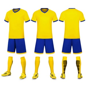 Maillots de football personnalisés en gros 2023 2024 Nouveau design 100% polyester Manches courtes Séchage rapide Anti-bactérien Respirant - Product Image 4