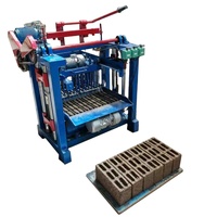 Machine semi-automatique de fabrication de pavés avec cendres volantes et ciment, facile à utiliser, avec trémie intégrée