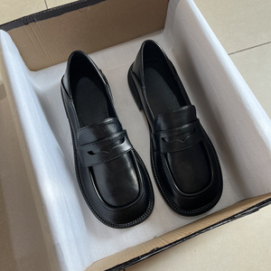 Mocasines de cuero negro para mujer, zapatos planos, talla 41 42, estilo británico, informal, tacón bajo, Color sólido, versión mejorada, Otoño Invierno - Product Image 3