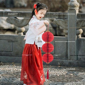 Lanterna di Carta a Nido d'Ape Rossa per Capodanno, Decorazione Fai-da-Te per Festival Primaverile, Modello HZ013 - Product Image 3