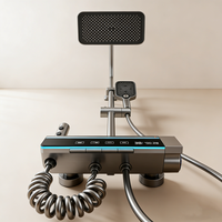 Ensemble de douche moderne en bronze canon avec affichage LED de la température, bande lumineuse d'ambiance, commandes à touches piano et 4 modes de jet d'eau