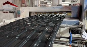 Tuiles de toiture ondulées en <span class=keywords><strong>PVC</strong></span> haute densité et en résine synthétique |   Tôles de toiture ignifuges et résistantes à la chaleur pour une utilisation durable dans les maisons - Product Image 4