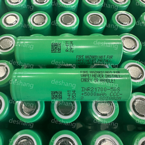 Batteria agli ioni di litio ricaricabile 21700 50S da 5000 mAh, 3.6V, scarica 25A, disponibile in magazzino UE (modello 21700 50S) - Product Image 1