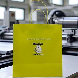 Bolsas de Compra de Papel Negro Resistentes, Personalizables para Empaque de Ropa de Boutique - Product Image 2