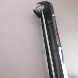 <span class=keywords><strong>Pistolet</strong></span> <span class=keywords><strong>à</strong></span> calfeutrer électrique de 9 pouces 310ml avec poignée en alliage d'aluminium <span class=keywords><strong>Pistolet</strong></span> <span class=keywords><strong>à</strong></span> <span class=keywords><strong>cartouche</strong></span> en <span class=keywords><strong>silicone</strong></span> de qualité industrielle Mode manuel Poignée en plastique - Product Image 4