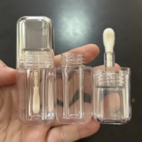 ISMAN Vente en gros de tubes à gloss à lèvres carrés transparents de 6 ml avec un grand applicateur, emballage de gloss à lèvres entièrement transparent, logo personnalisé