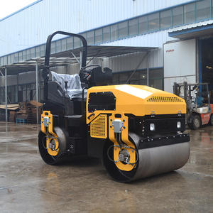 Apisonadora de Motor Diésel de Compactación Estática de Bajo Consumo Energético, Control Remoto, Usada en Japón, Rodillos Doble Eje - Product Image 3