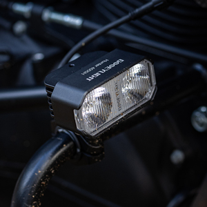 Kit d'éclairage auxiliaire LED à faisceau large Mtigersports 50W 10000LM 6000-6500K 12V-24V à fixer sur le pare-chocs - Product Image 1