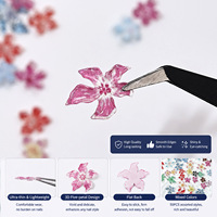 Breloques 3D en résine gelée pour ongles, motifs fleurs de lys et fleurs en cristal de glace, couleurs assorties, style dessin animé mignon et scintillant, pour la décoration d'ongles press-on et DIY