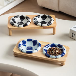 Doe Pet Bol en céramique grande capacité pour chien, design anti-choc et antidérapant, bol pour animaux de compagnie en PE à motif damier avec support - Product Image 6