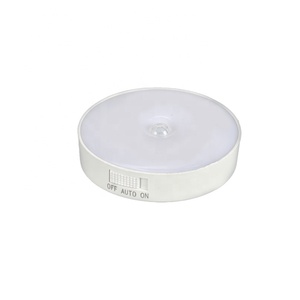 Lumière à détecteur de mouvement PIR pour le corps humain, lumière LED rechargeable par USB avec fixation magnétique pour placard, escalier, couloir, chambre à coucher, intérieur - Product Image 1