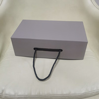 Scatola di carta con logo personalizzato all'ingrosso scatola di imballaggio a conchiglia pieghevole scatola di scarpe portatile con manico