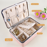Boîte à bijoux en cuir PU avec logo personnalisé pour colliers, boucles d'oreilles, bagues et accessoires - Multifonctionnelle, portable, vente en gros