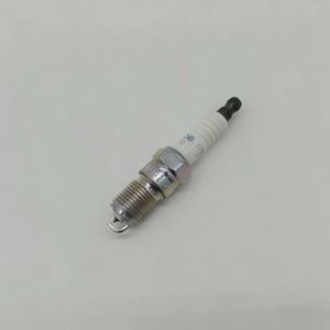 Hoge kwaliteit nieuwe fabrieksgroothandel L3Y4 18 110 ITR6F13 Iridium bougies voor M6 Mondeo 2.5 motor - Product Image 3