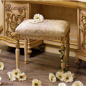 אירופאי סִגְנוֹן עיצוב צרפתי קלאסי מלכותי מרופד מעץ מלא מסגרת מיטה קווין סייז עתיק מגולף ביד סט חדר שינה - Product Image 5