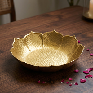 Assiette décorative en forme de fleur, en or, faite à la main, en métal, style chinois traditionnel - Product Image 3