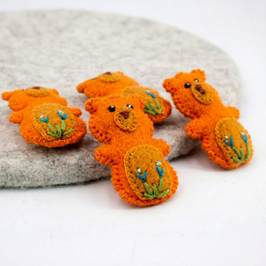 Oso de Fieltro de Lana Naranja, Adorno de Fieltro, Manualidades y Proyectos de Bricolaje: Comercio Justo y Hecho a Mano de Forma Ética - Product Image 3