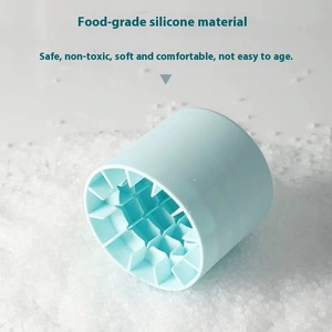 Venta caliente bandeja de cubitos de <span class=keywords><strong>hielo</strong></span> de silicona portátil de congelación rápida con tapa para uso doméstico y de viaje - Product Image 3