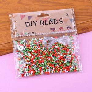 Kit de Fabricación de Joyería con Cuentas de Vidrio, Cuerda Elástica, Dijes de Arcilla Polimérica y Cuentas Sueltas de Colores Variados para Pulseras - Product Image 1