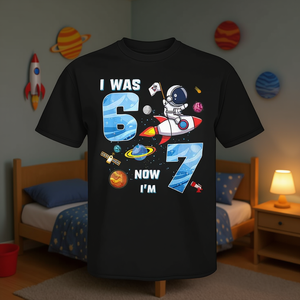Camiseta con tema de astronauta para niños, regalo de cumpleaños, talla S, M, L, XL, XXL, manga corta, cuello redondo, diseño de dibujos animados, soy de 6 años, ahora soy de 7 años - Product Image 2