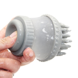 Cepillo de masaje de goma suave para perros y gatos, dispensador de champú para mascotas, hecho de fábrica - Product Image 4
