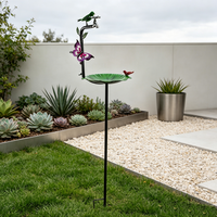 Bain d'oiseaux en fer forgé artisanal de qualité supérieure avec auvent pour cour et jardin, décoration extérieure vintage