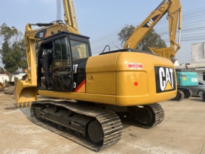 Excavatrice sur chenilles d'occasion 320D, modèle 2020, moteur Cummins, 20 tonnes, capacité de godet de 1,2 m, rapport de haute qualité sur la machinerie - Product Image 5