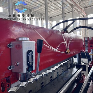 เครื่องจักรแปรรูปกระเบื้องลายคลื่นน้ำและลายสี่เหลี่ยมคางหมูแบบแม่พิมพ์คู่ความแม่นยำสูง เครื่องขึ้นรูปม้วนสองชั้นแบบอัตโนมัติเต็มรูปแบบ - Product Image 2