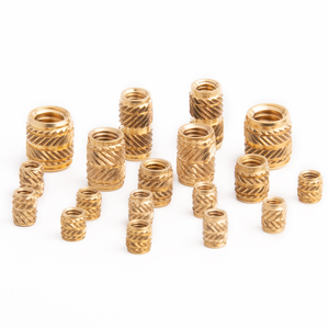 Écrou à insérer en laiton sans plomb CW617N, qualité automobile, échantillon disponible - Product Image 5